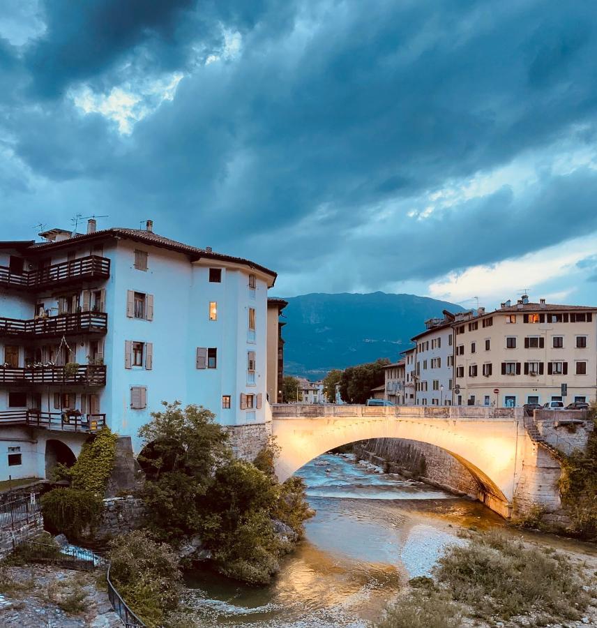Appartamento Borgo San Tomaso, Tra Storia E Natura 로베레토 외부 사진